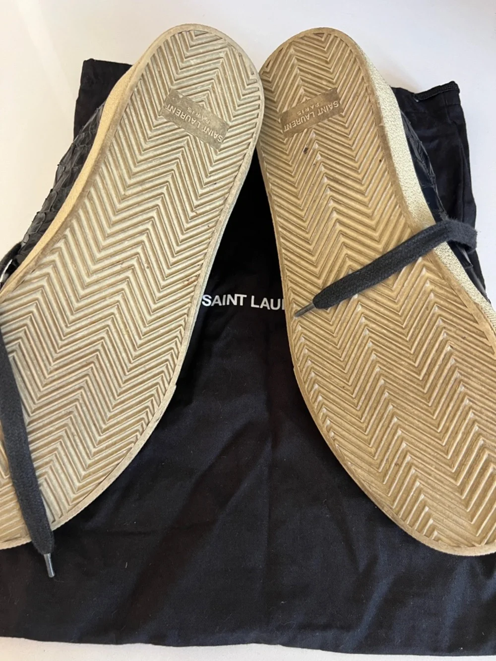 Saint Laurent Black Croc-Embossed Leather Lace-Up Sneakers with Gum Sole - Picture 3 of 7